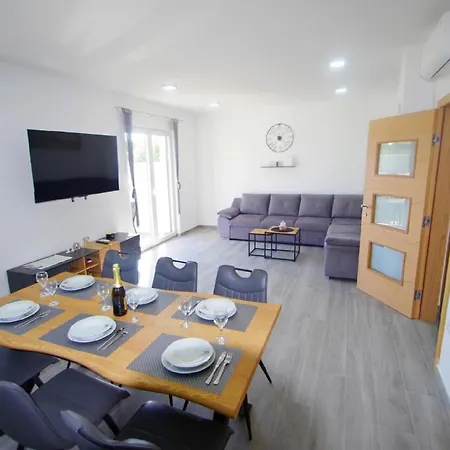 Mit Privatpool Fuer 7 Personen Ca 120 M In Sisan, Istrien Medulin Und Umgebung Šišan